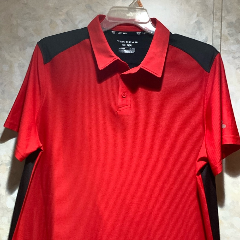 Dry Tek man’s XL POLO
